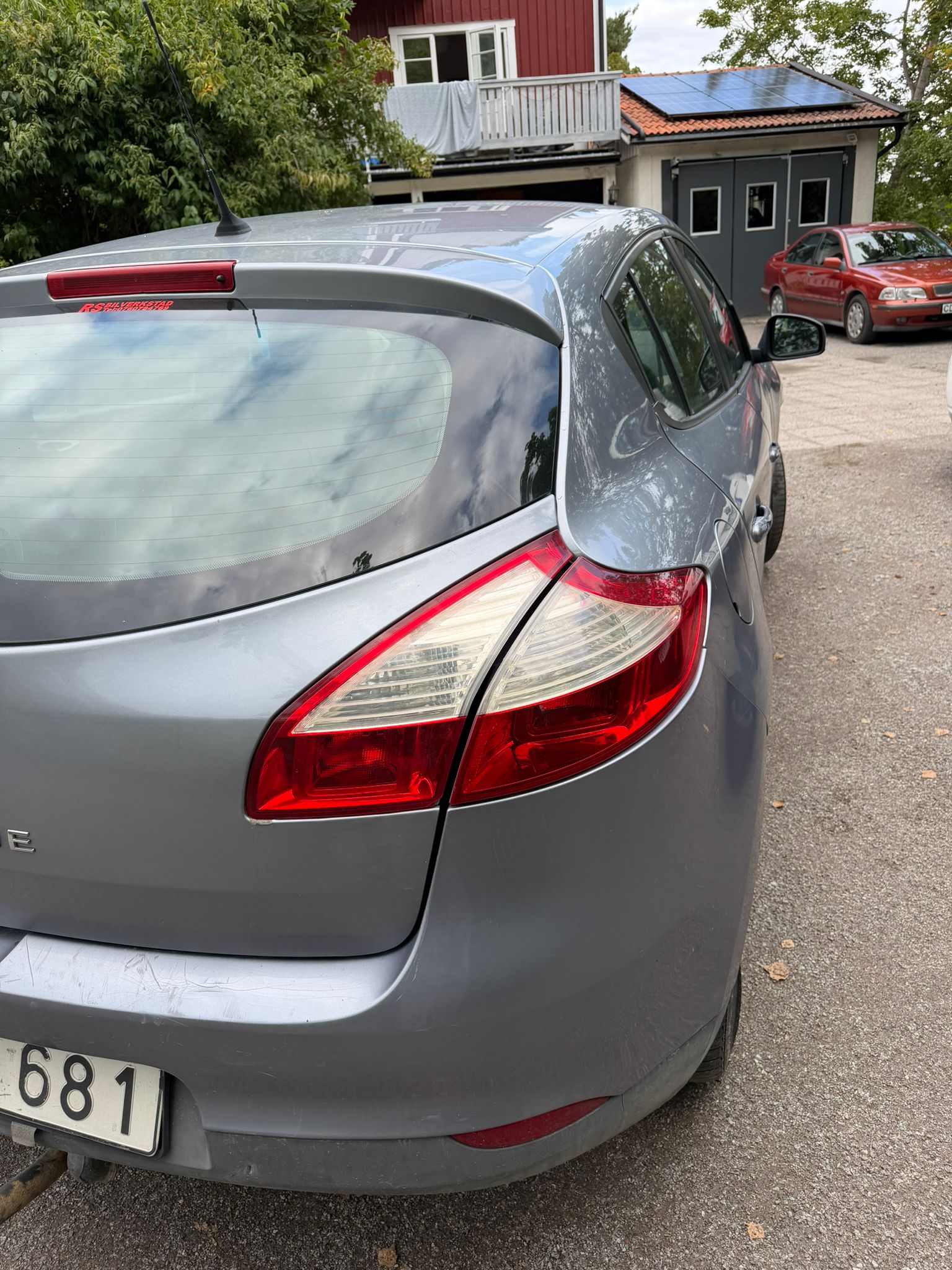 Renault Megane III 1.6 E85 Manuell 2009, kuva 3/8