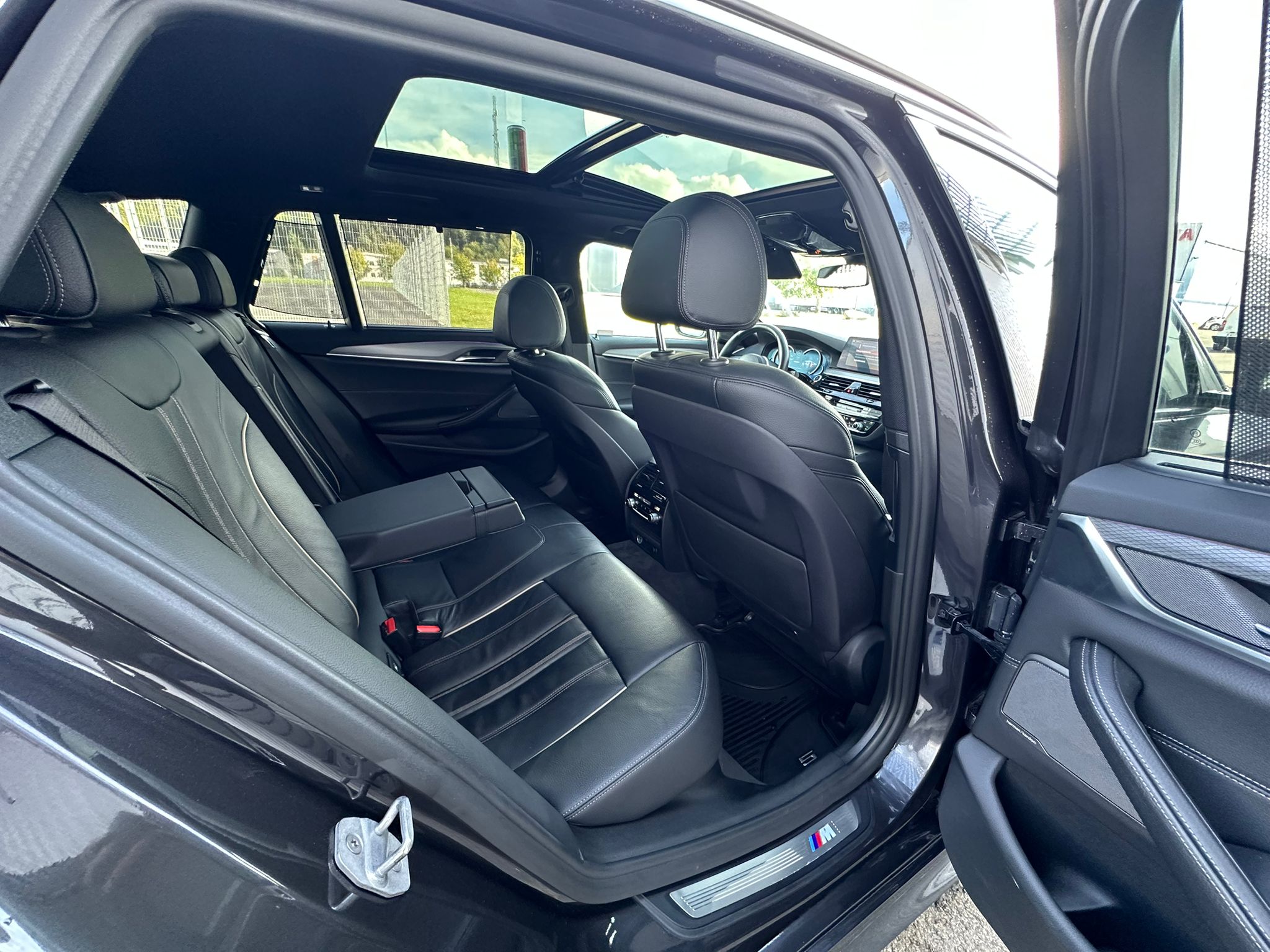 BMW 540 i xDrive 340hk M Sport 2018, bild 7/9
