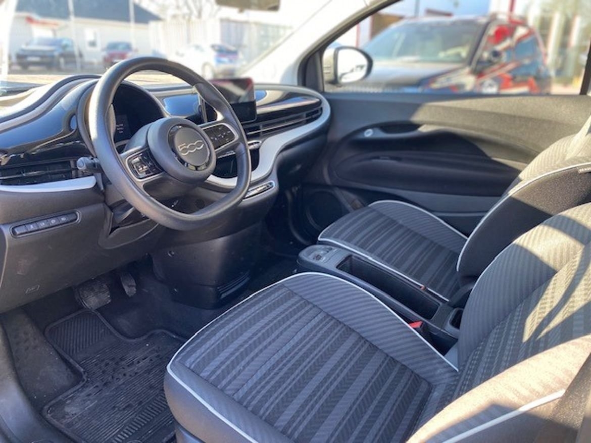 Fiat 500e 2021, bild 5/6