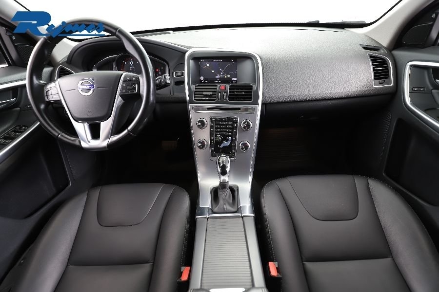 Volvo XC60 D4 AWD Classic Summum 2017, bild 2/32