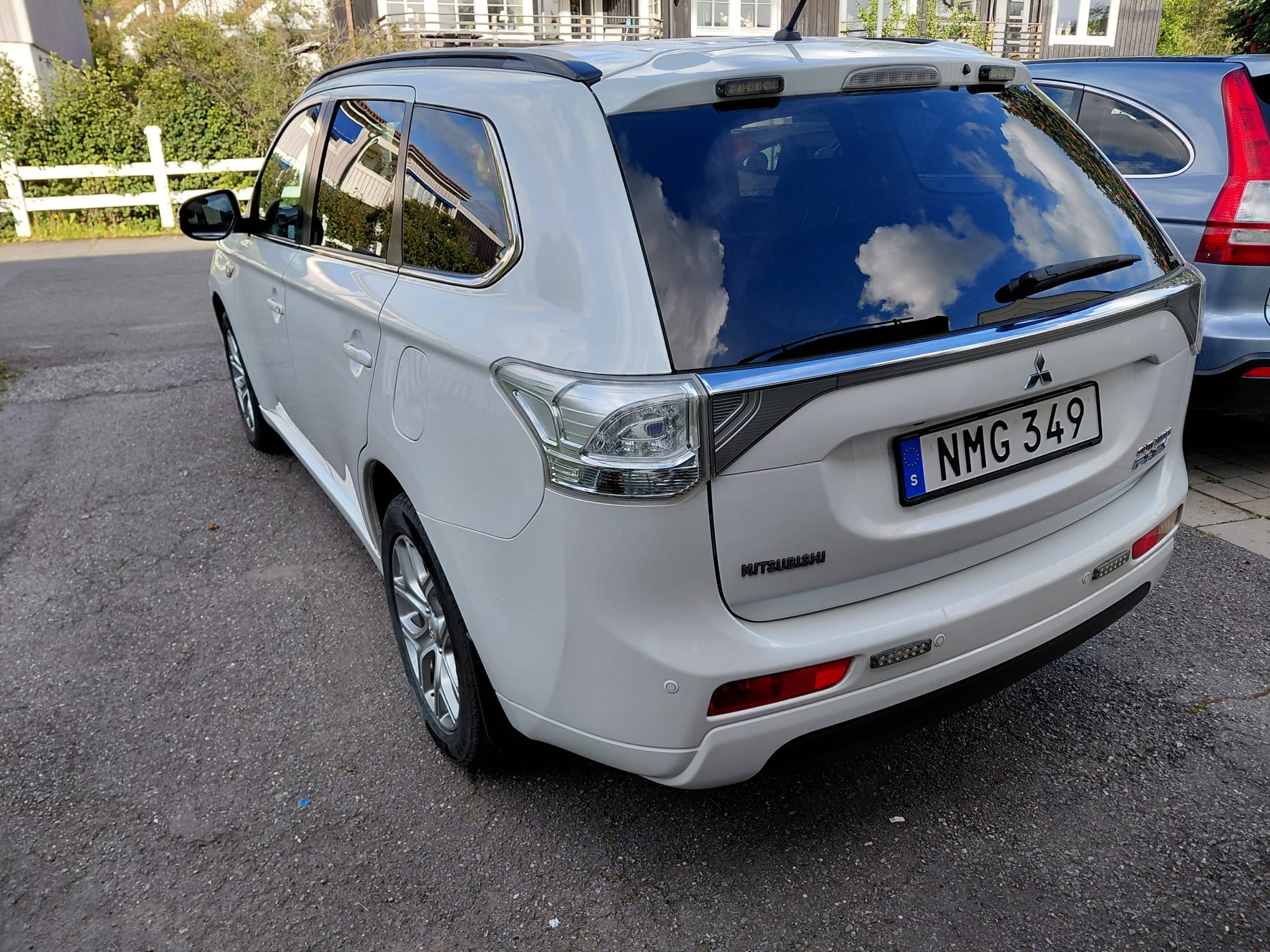 Mitsubishi Outlander PHEV CVT 2014, bild 3/10