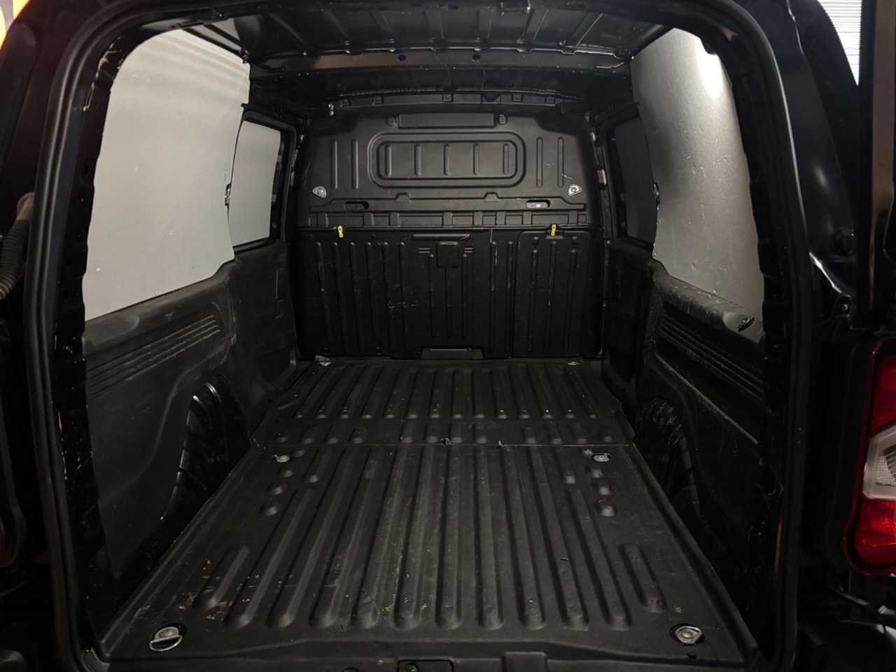 Citroen Berlingo 2019, bild 7/7