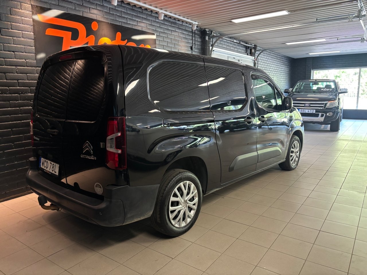 Citroen Berlingo 2019, bild 2/7