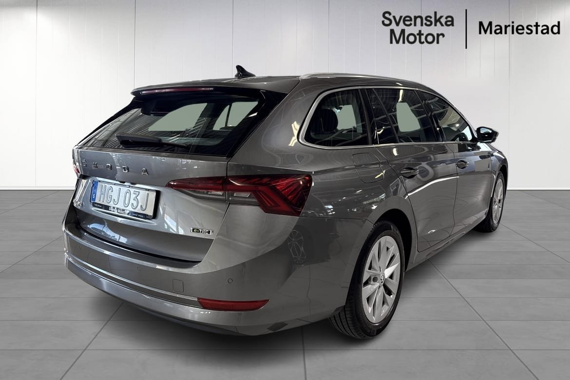 Skoda Octavia 2024, bild 4/10