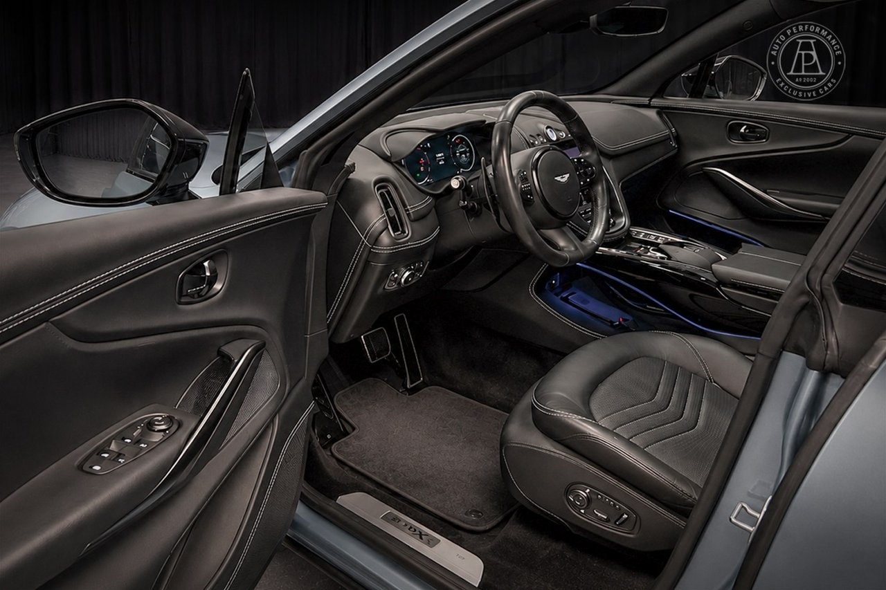 Aston Martin DBX V8 550hk Obs 2021, bild 6/10