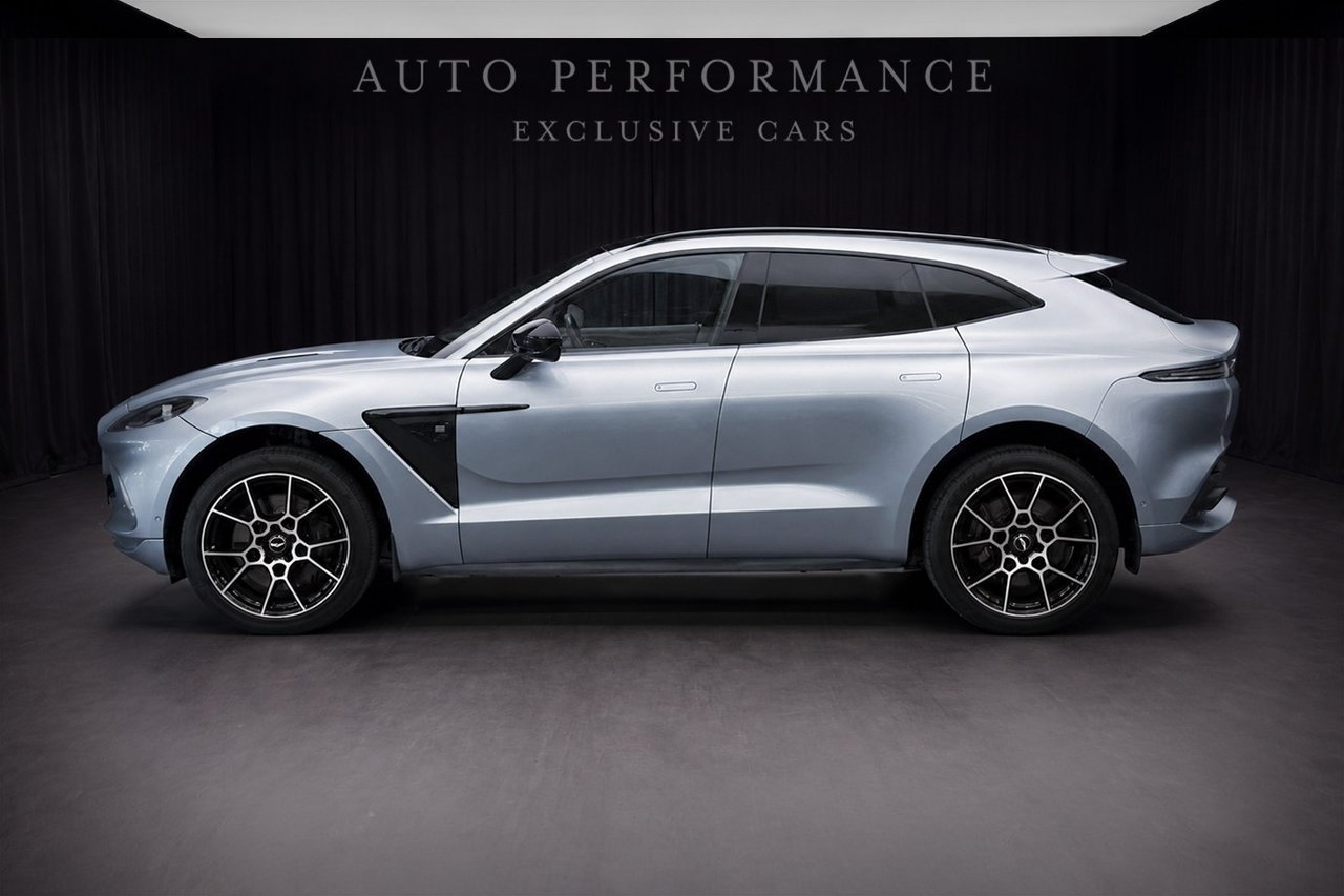 Aston Martin DBX V8 550hk Obs 2021, bild 2/10
