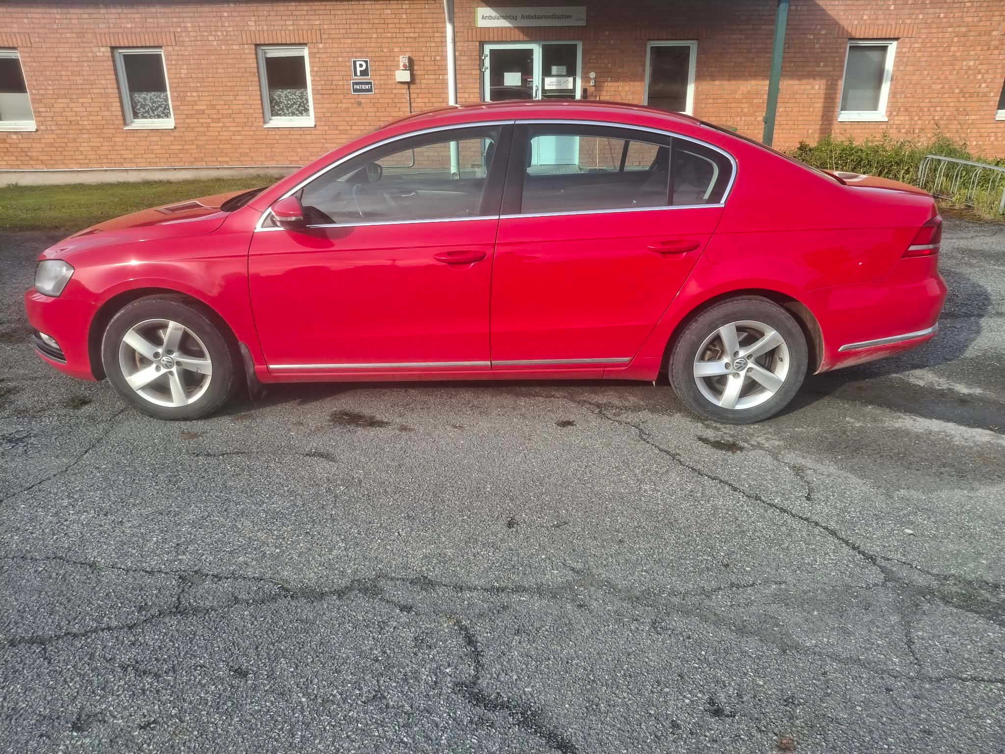 Volkswagen Passat 2013, bild 5/5