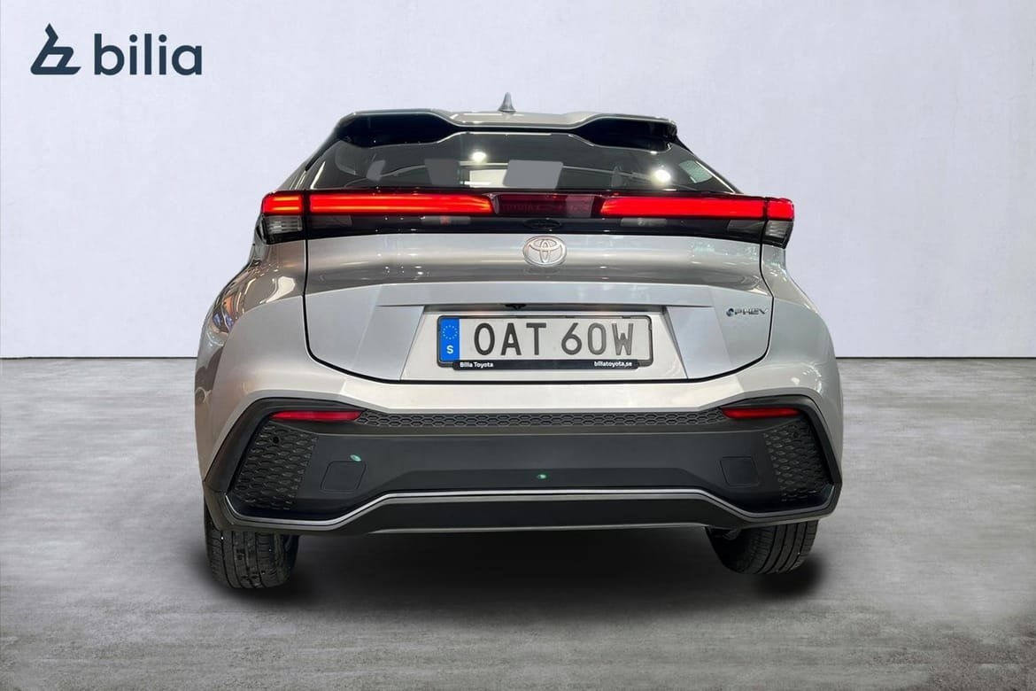 Toyota C-HR 2,0 Laddhybrid FWD Active 2025, bild 5/10