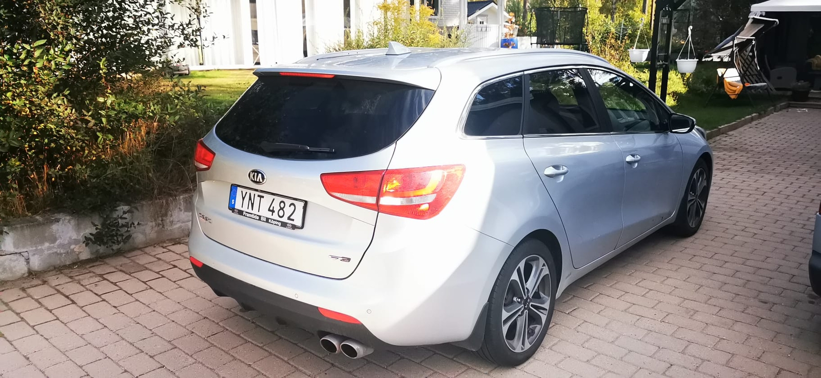 Kia Ceed _sw 1.6 CRDi DCT 2018, bild 3/4