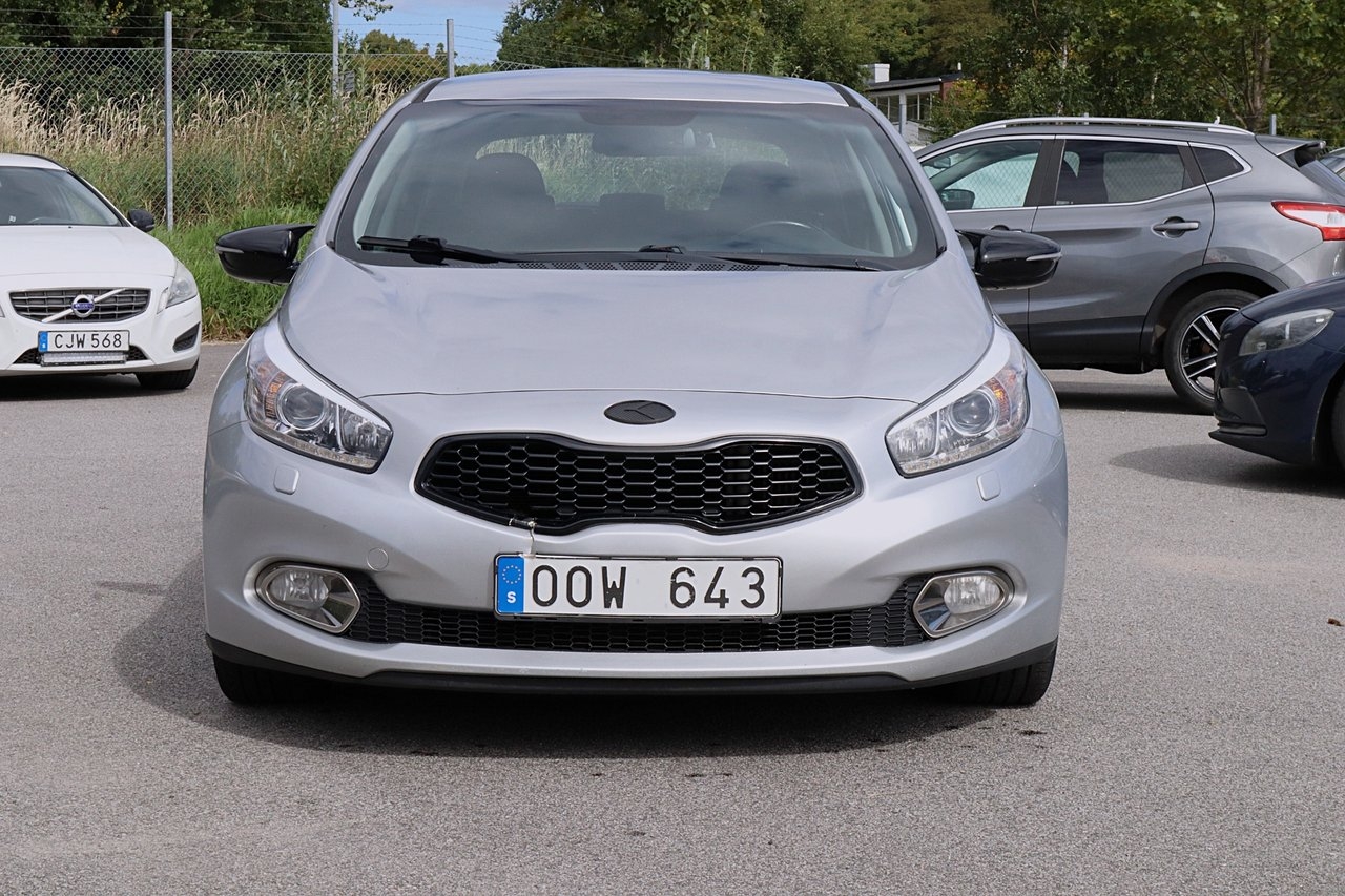 Kia Ceed cee'd 1.6 CRDi EX Comfort 2013, bild 6/10