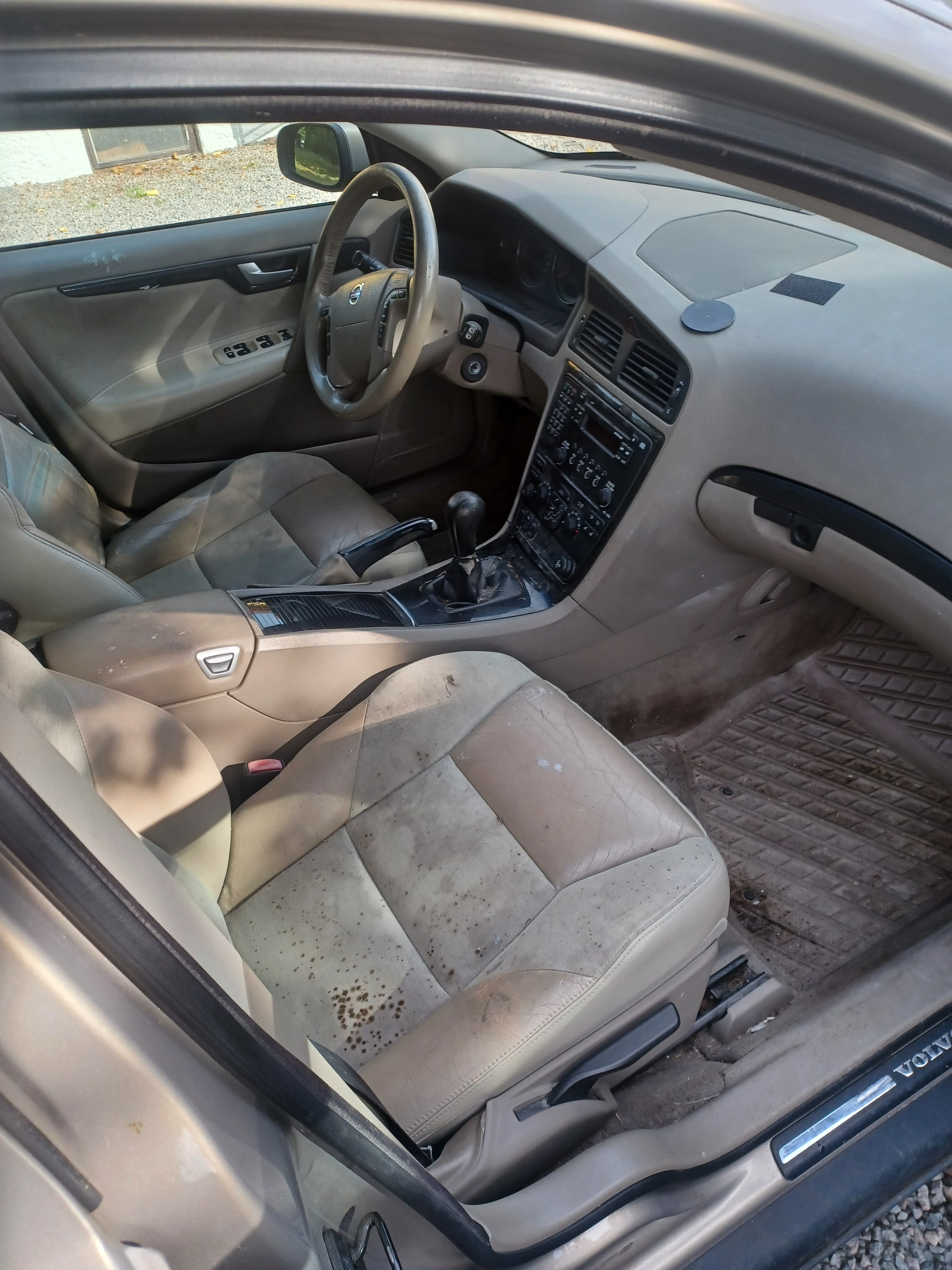 Volvo V70 D5 Manuell 2005, bild 3/6