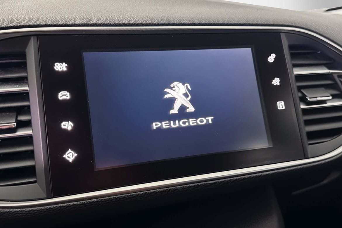 Peugeot 308 SW 1,6 HDI 120hk Drag 2016, bild 7/9