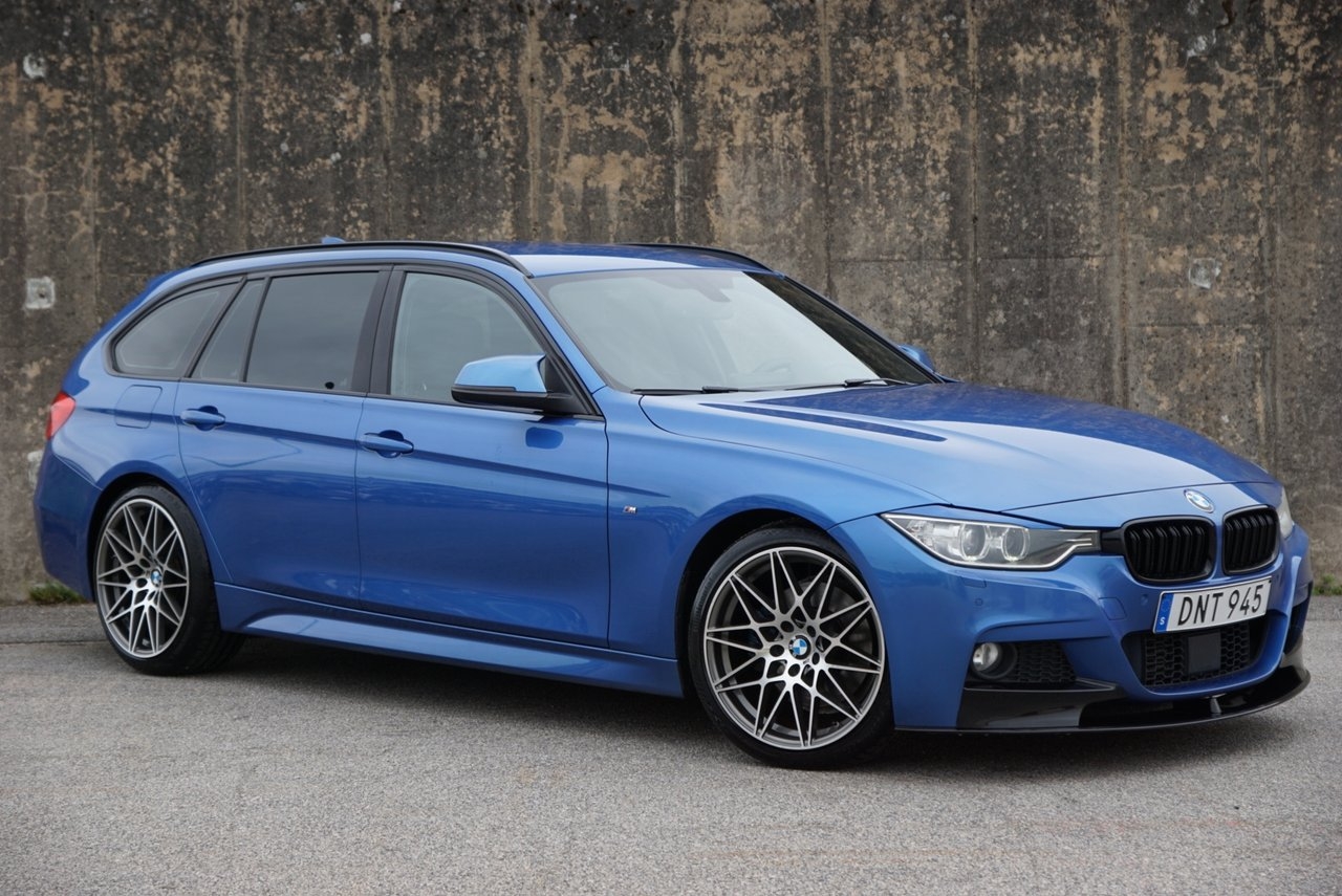 BMW 330