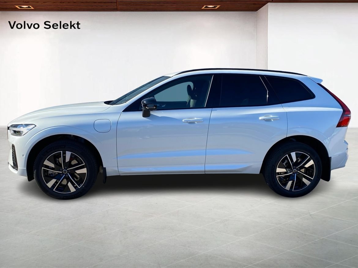 Volvo XC60 2027, photo 3/10