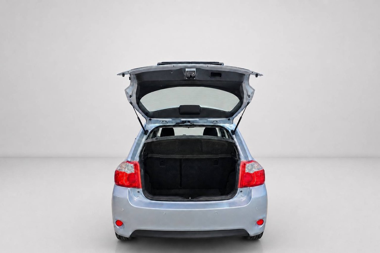 Toyota Auris 2010, bild 7/10