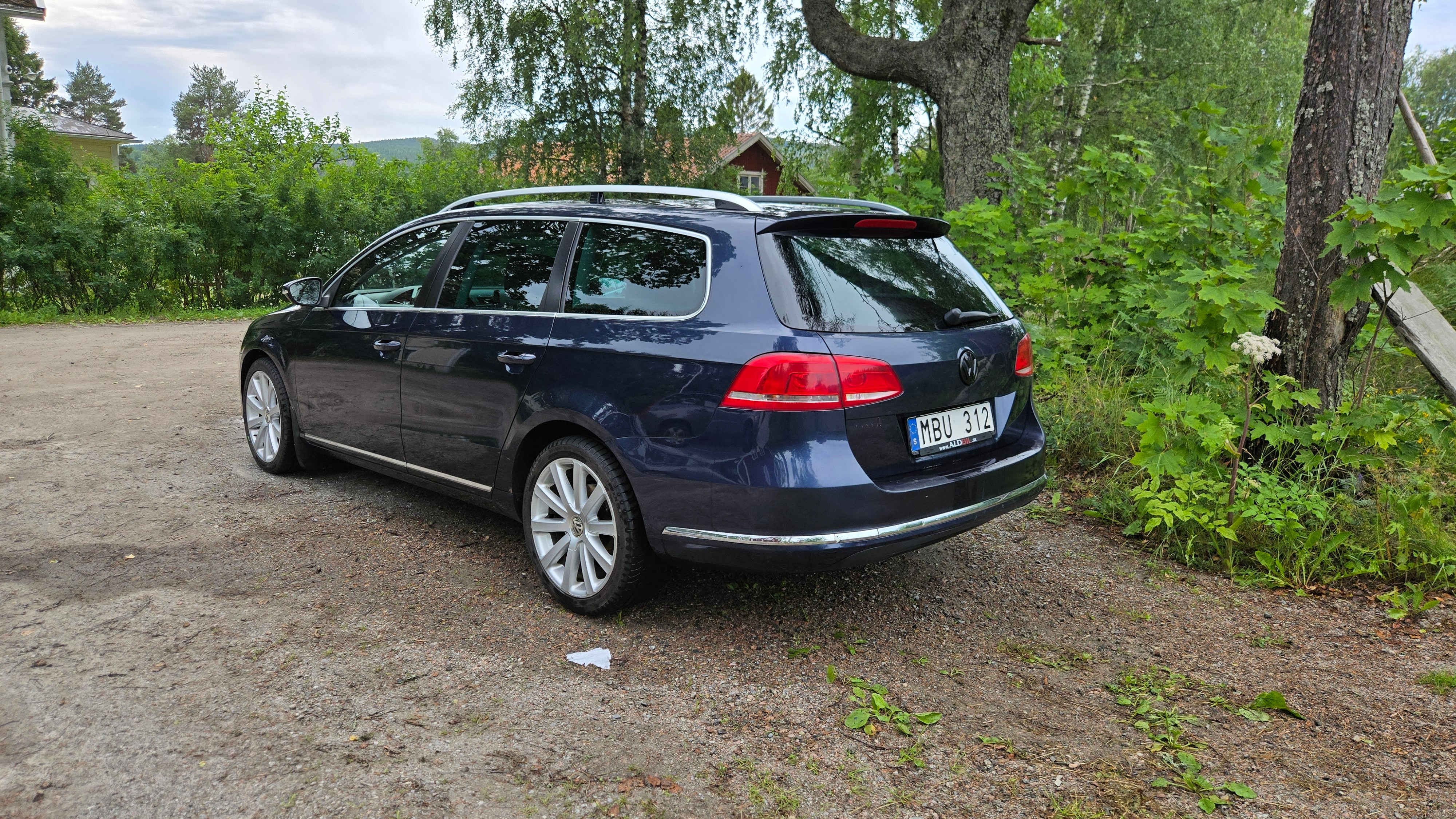 Volkswagen Passat 2012, bild 3/9