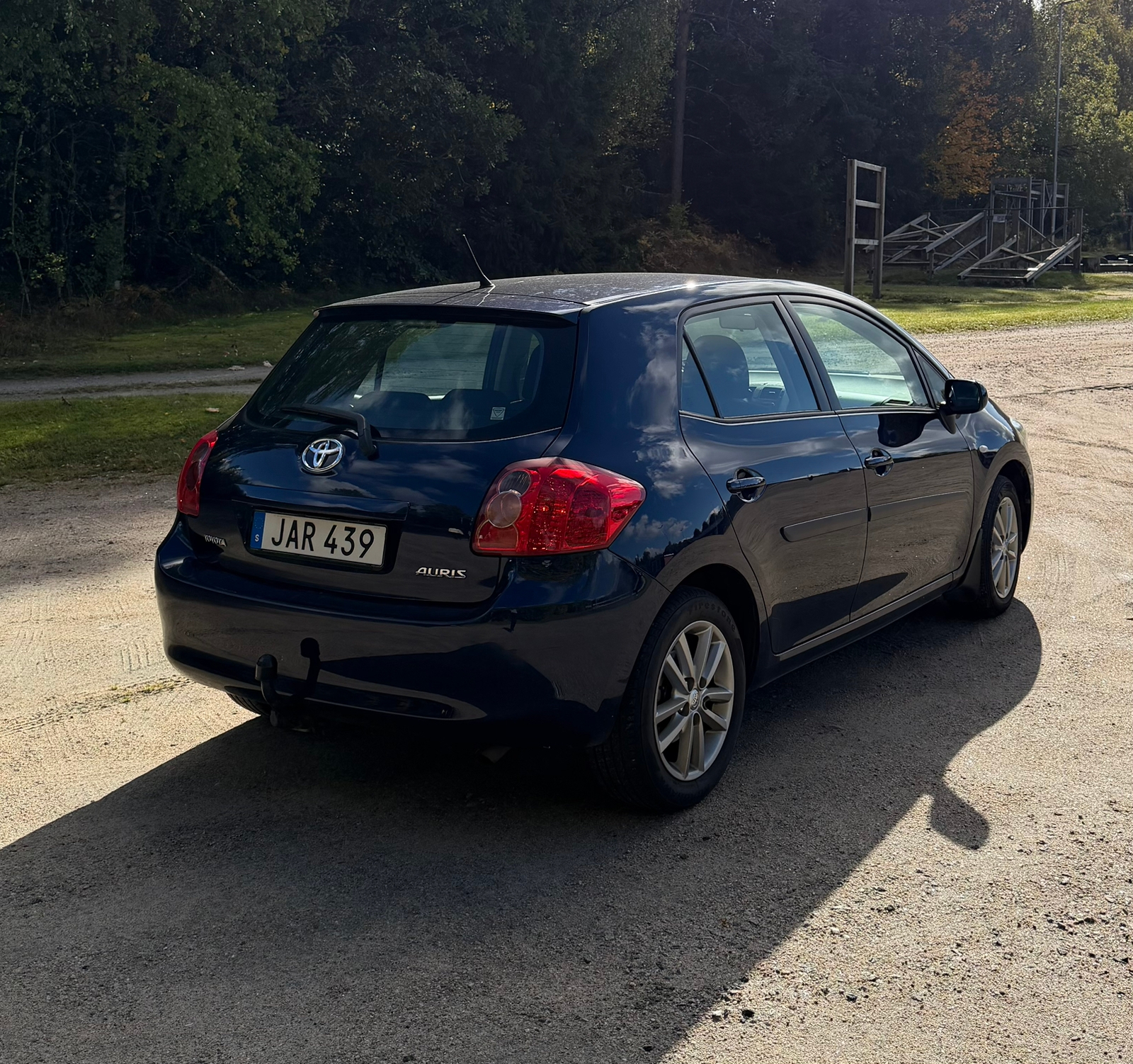 Toyota Auris 2009, kuva 3/8