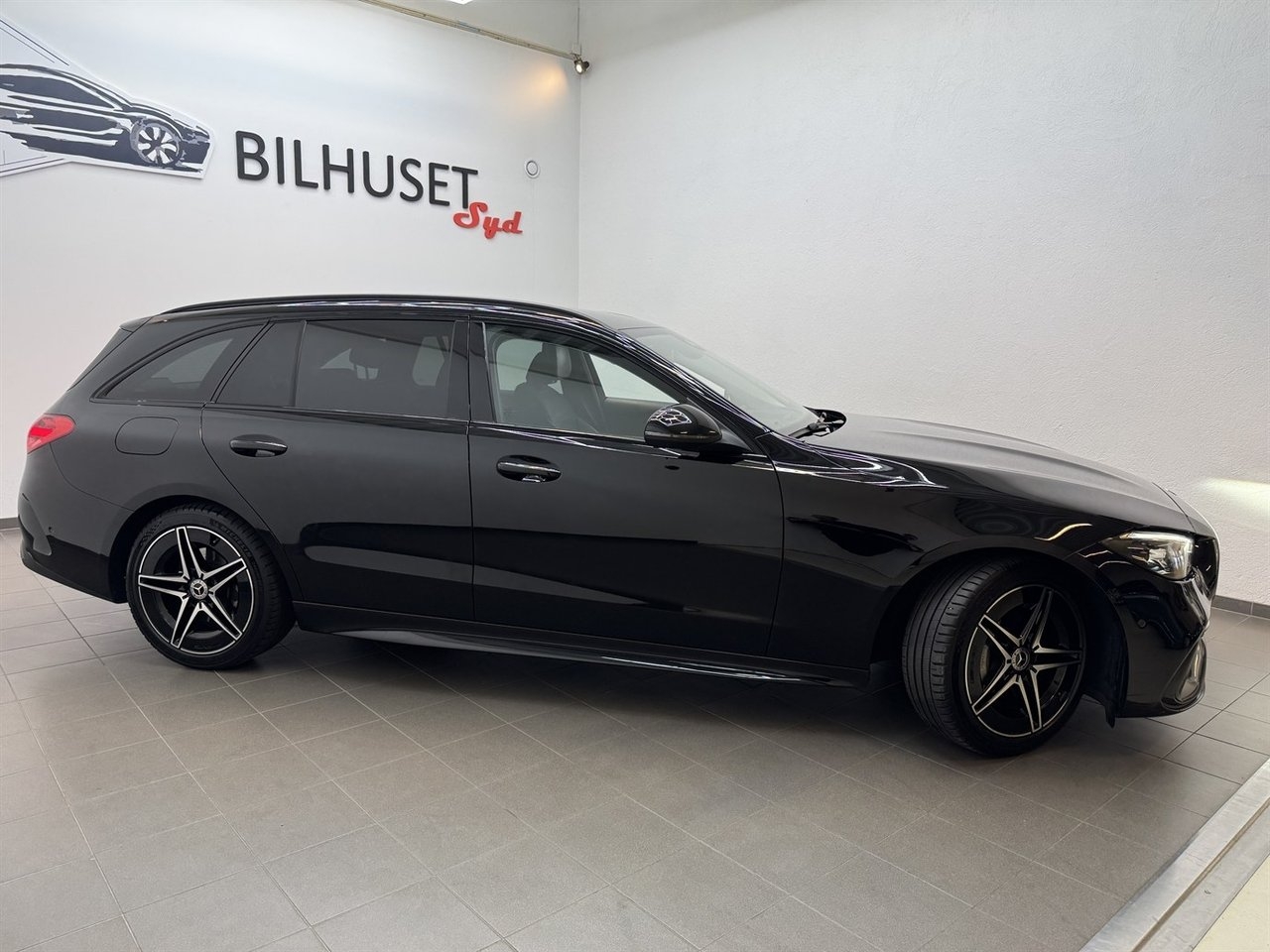 Mercedes-Benz C 2022, bild 2/10