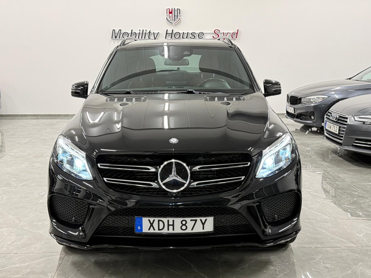 Mercedes-Benz GLE 2017, kuva 6/10