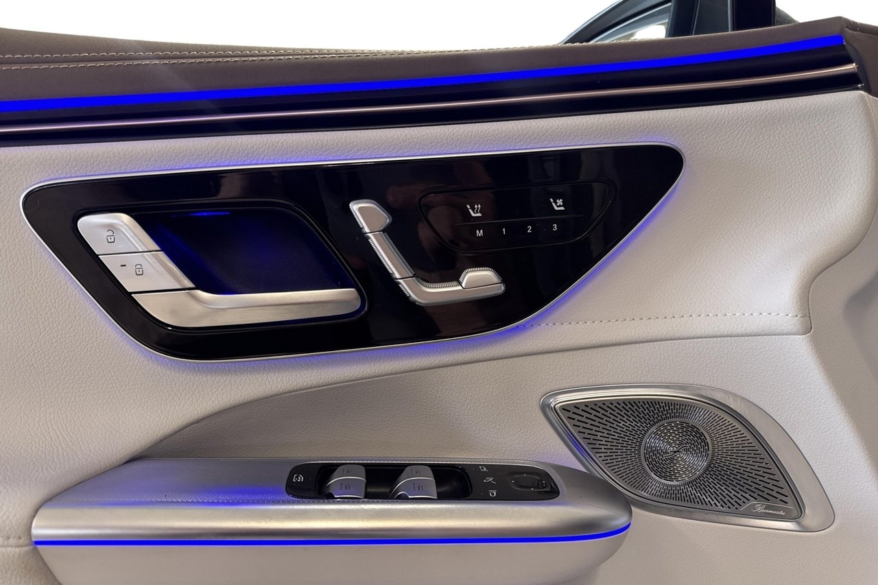 Mercedes-Benz EQE SUV 2023, kuva 7/10