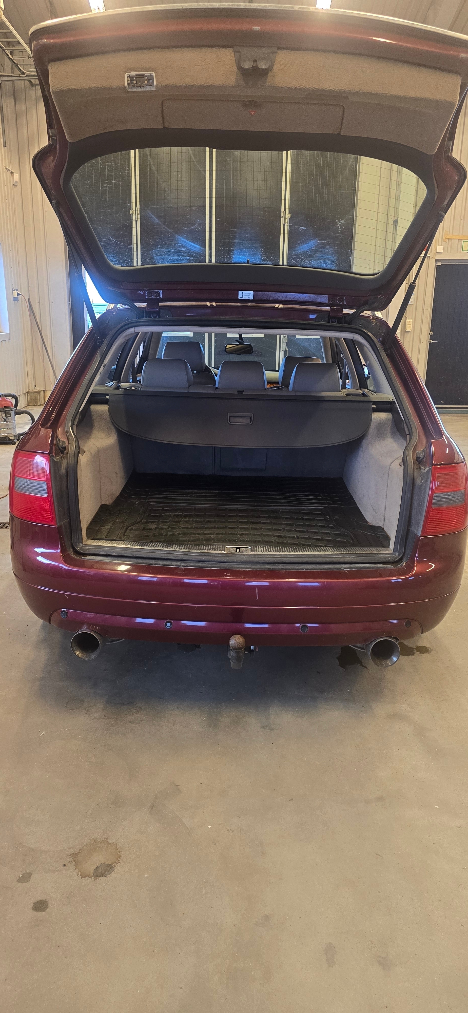 Audi A6 Avant 4.2 V8 quattro Automatisk 2000, bild 6/10