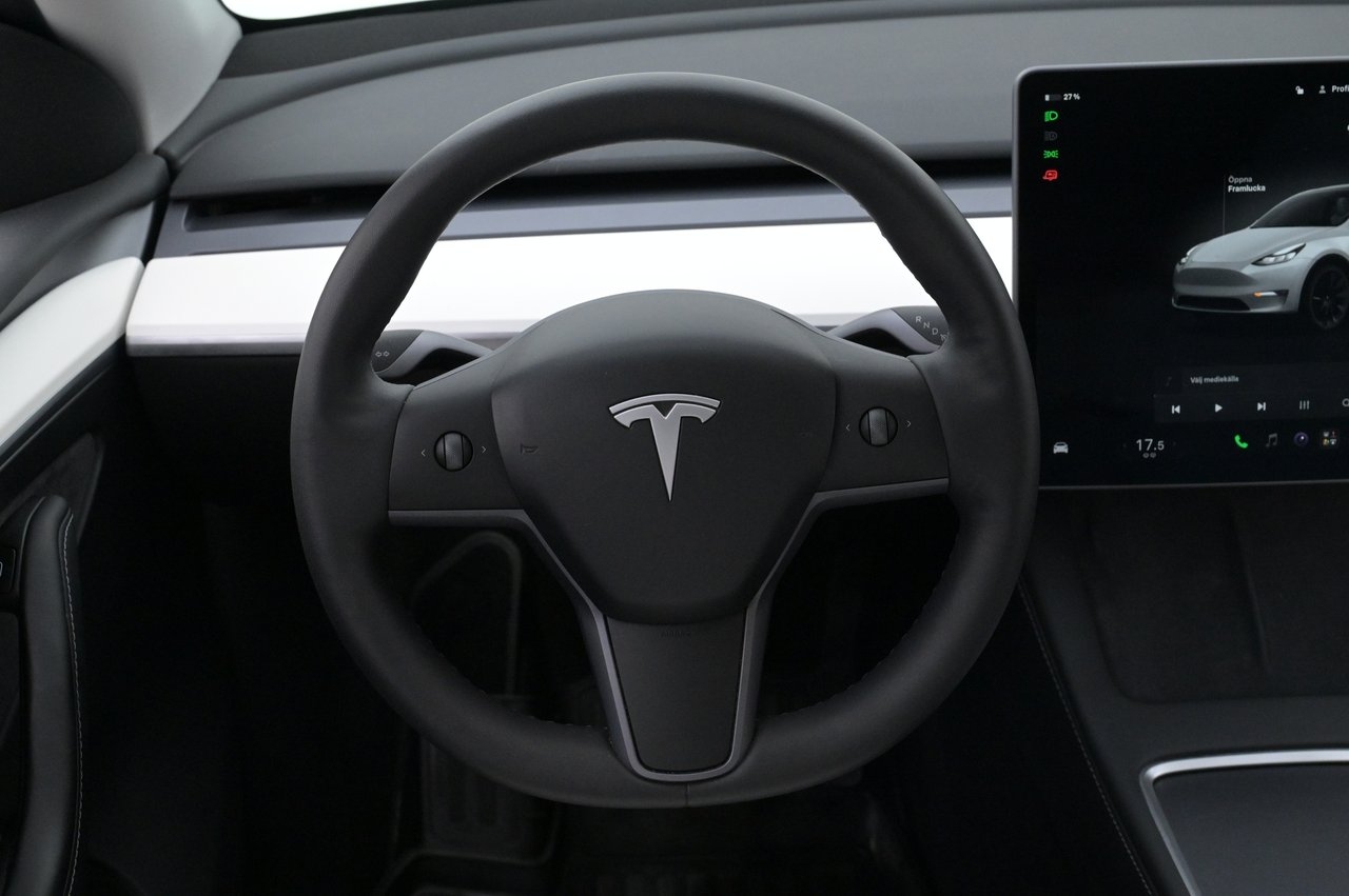 Tesla Model Y 2023, bild 7/10