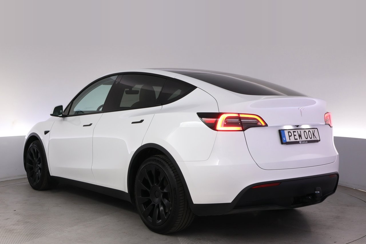 Tesla Model Y 2023, bild 4/10