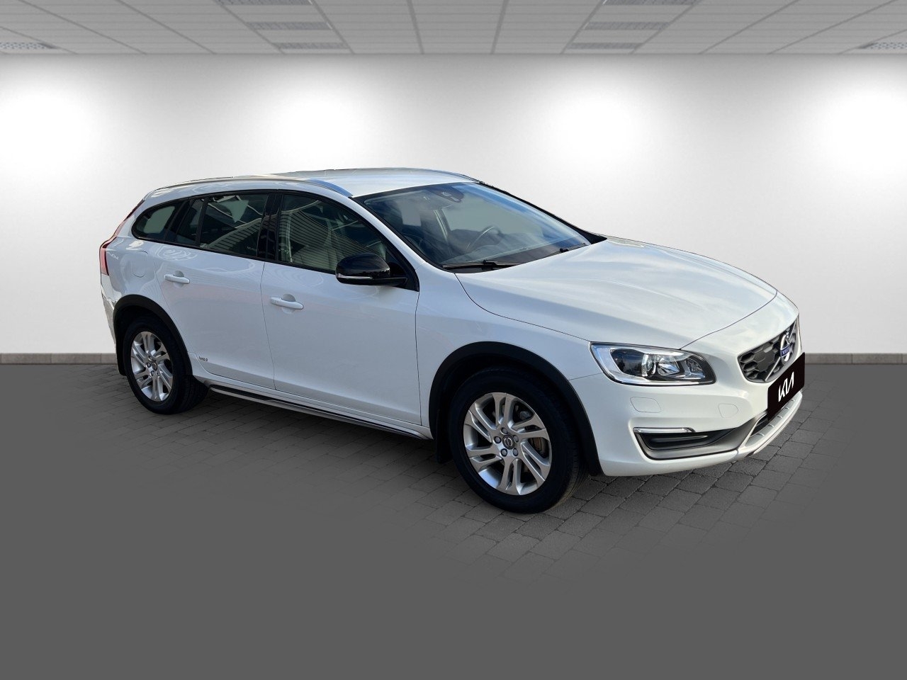 Volvo V60 Cross Country 2016, kuva 3/16