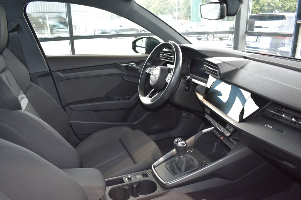 Audi A3 2023, bild 4/7