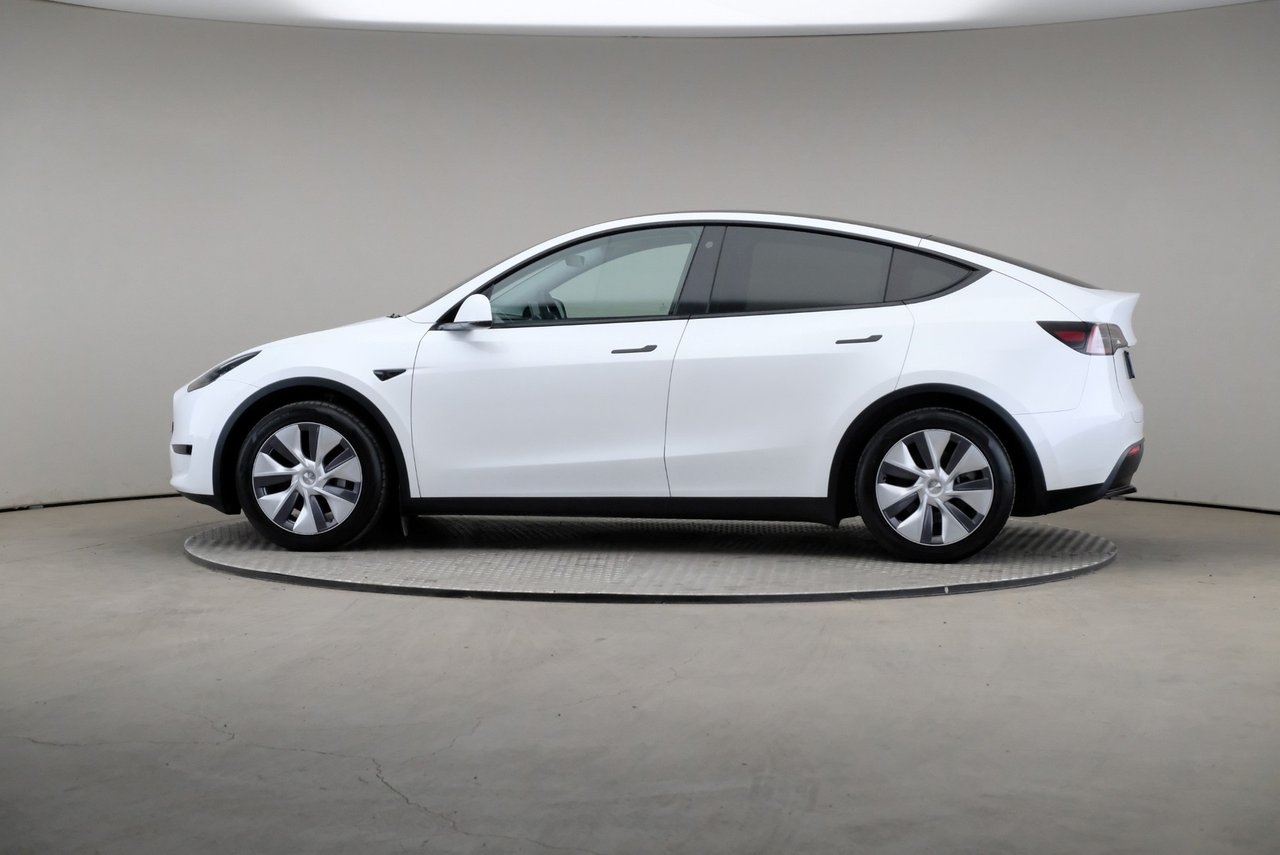 Tesla Model Y 2023, bild 4/10