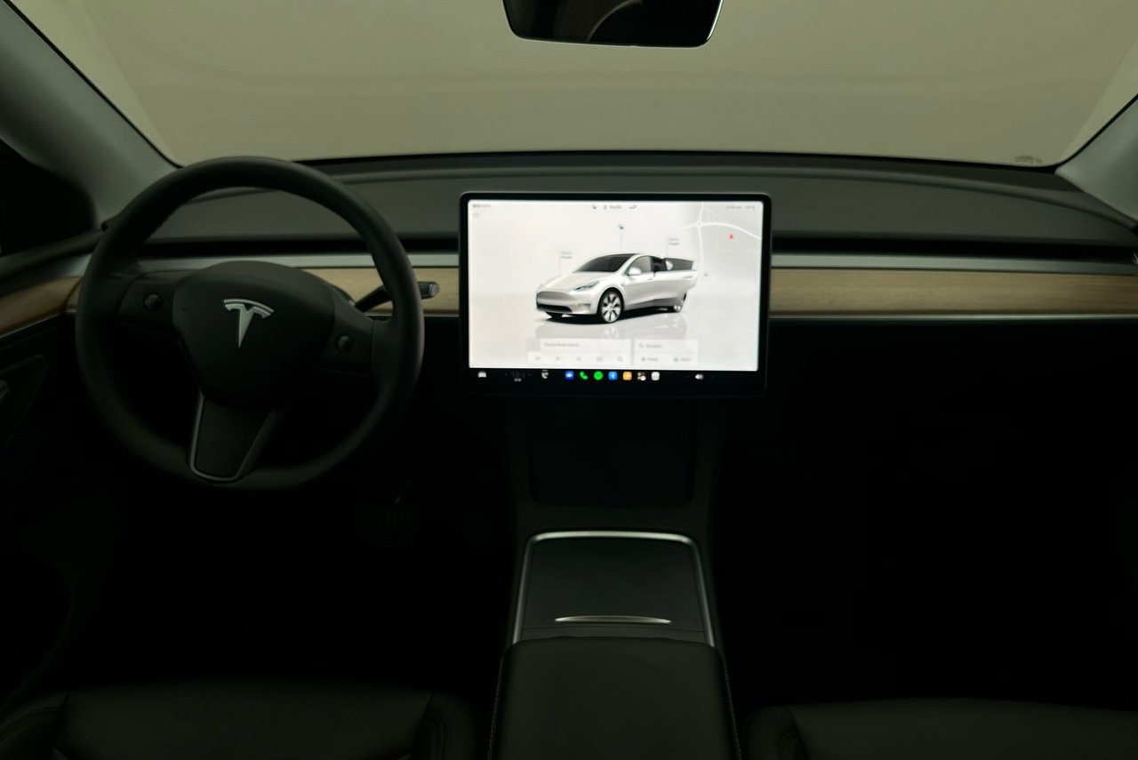 Tesla Model Y 2023, bild 6/10