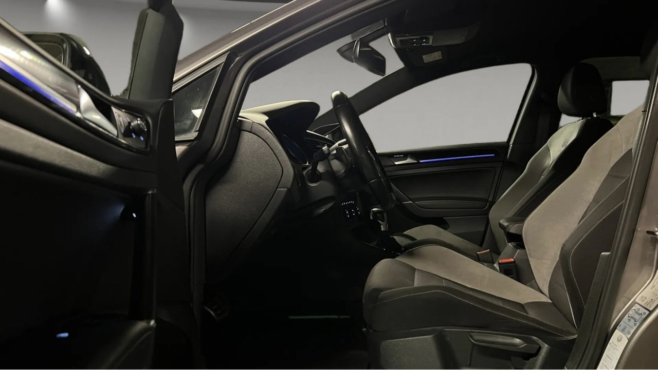 Volkswagen Golf 2016, photo 6/10