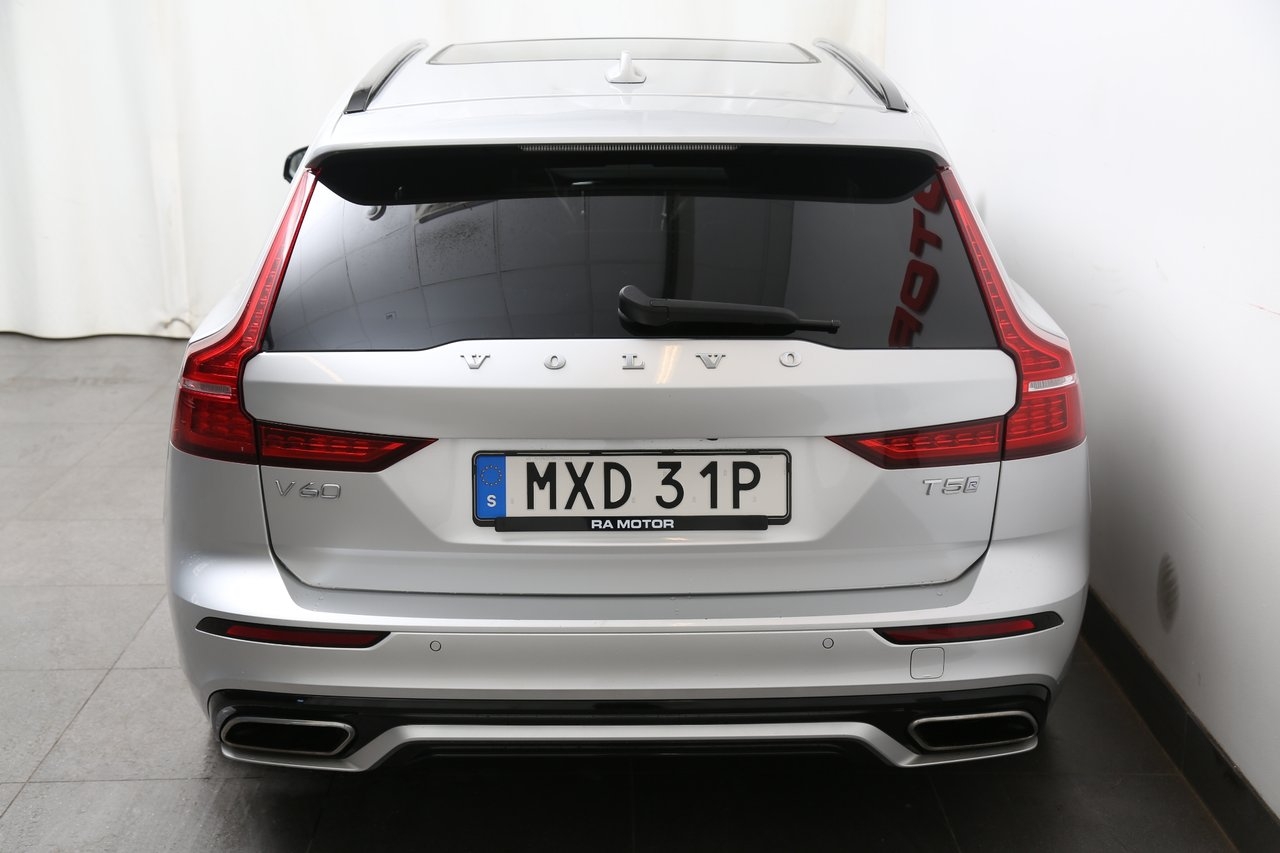 Volvo V60 T5 250hk R-Design Aut 360° 2019, kuva 7/10
