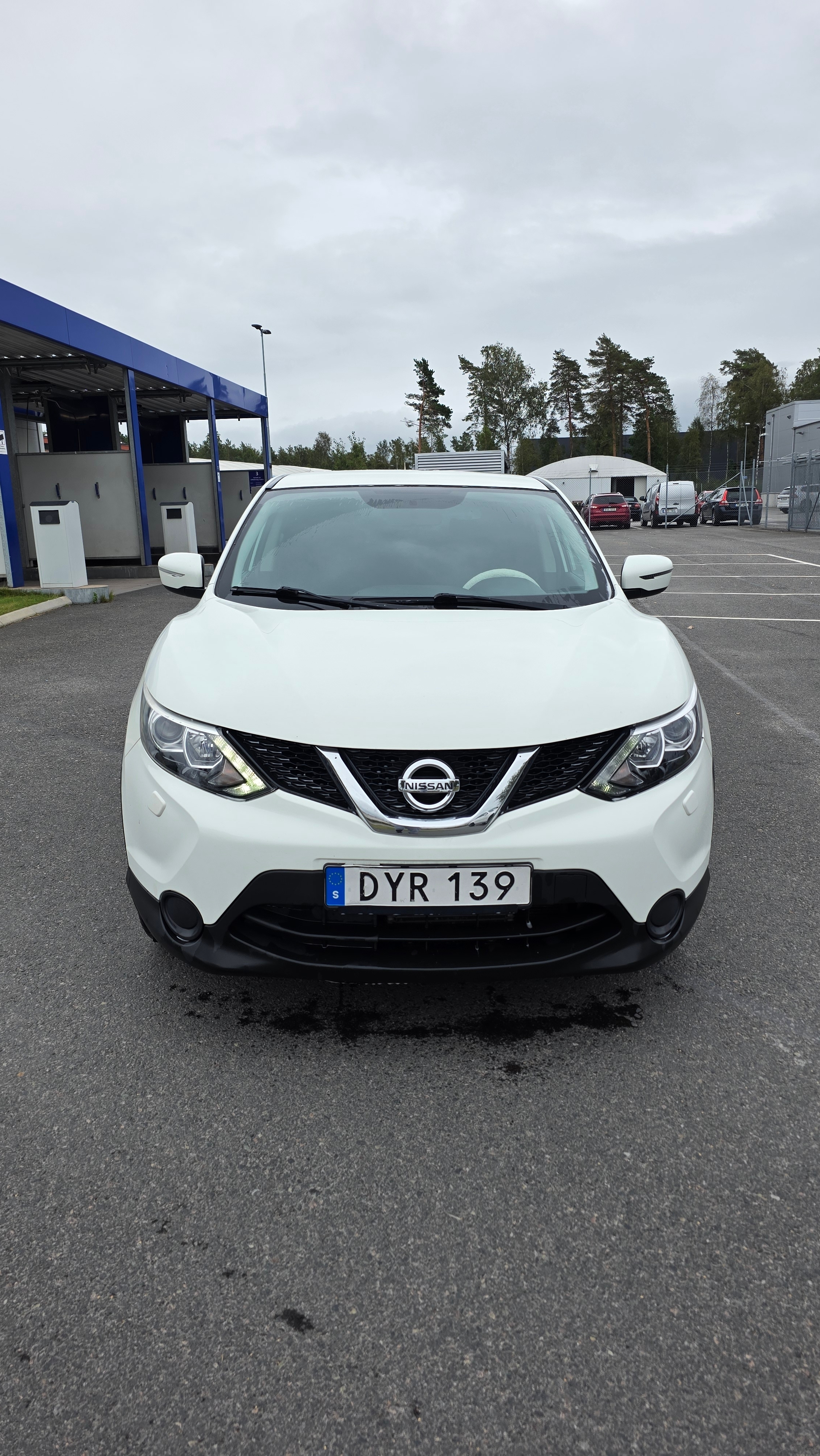 Nissan Qashqai 1.2 DIG-T XTRONIC-CVT 2015, bild 4/8