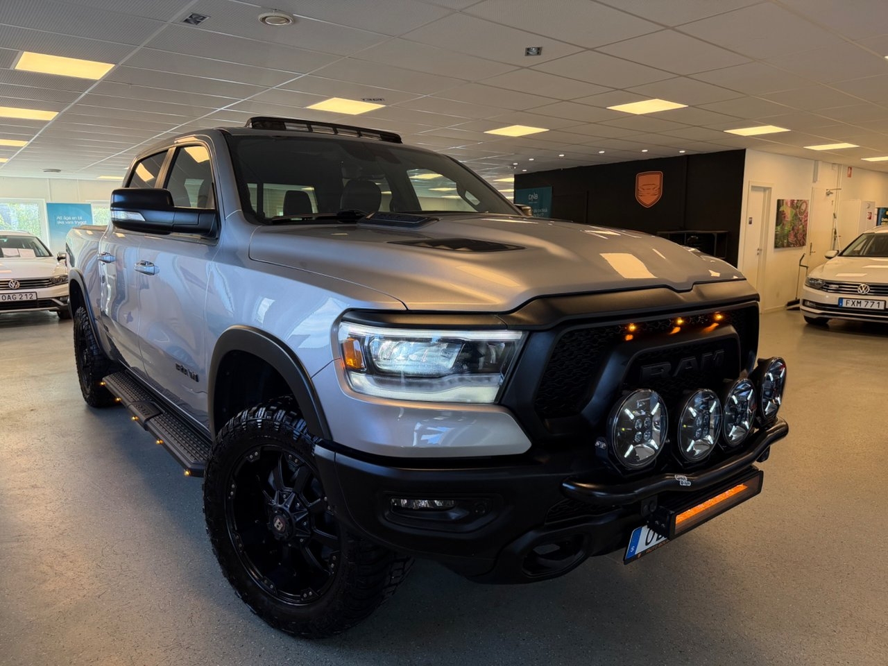 RAM 1500 5.7 V8 HEMI REBEL 4x4 NIGHT 2022, bild 3/35