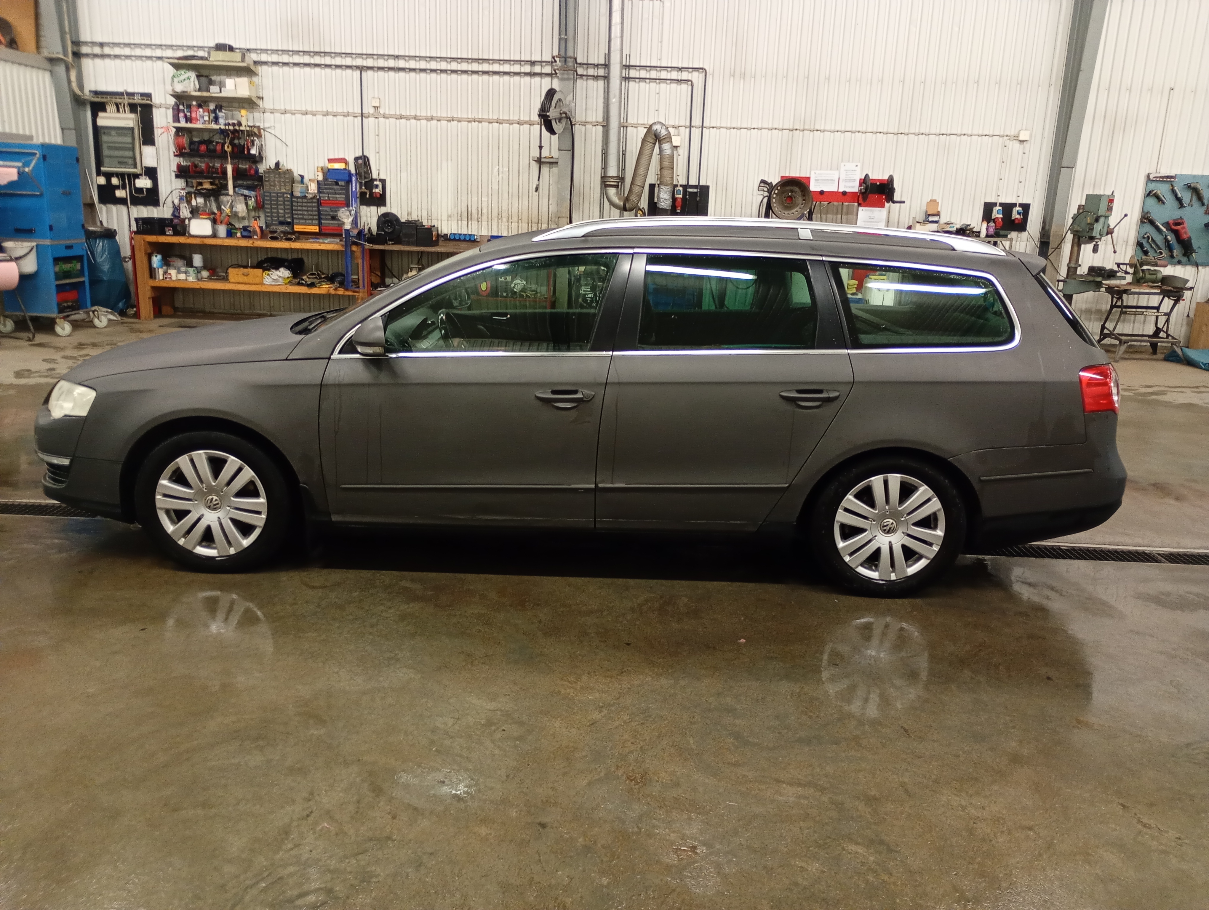 Volkswagen Passat 2007, bild 2/3