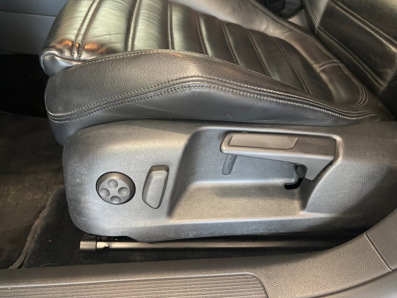 Volkswagen Passat 2010, bild 6/10
