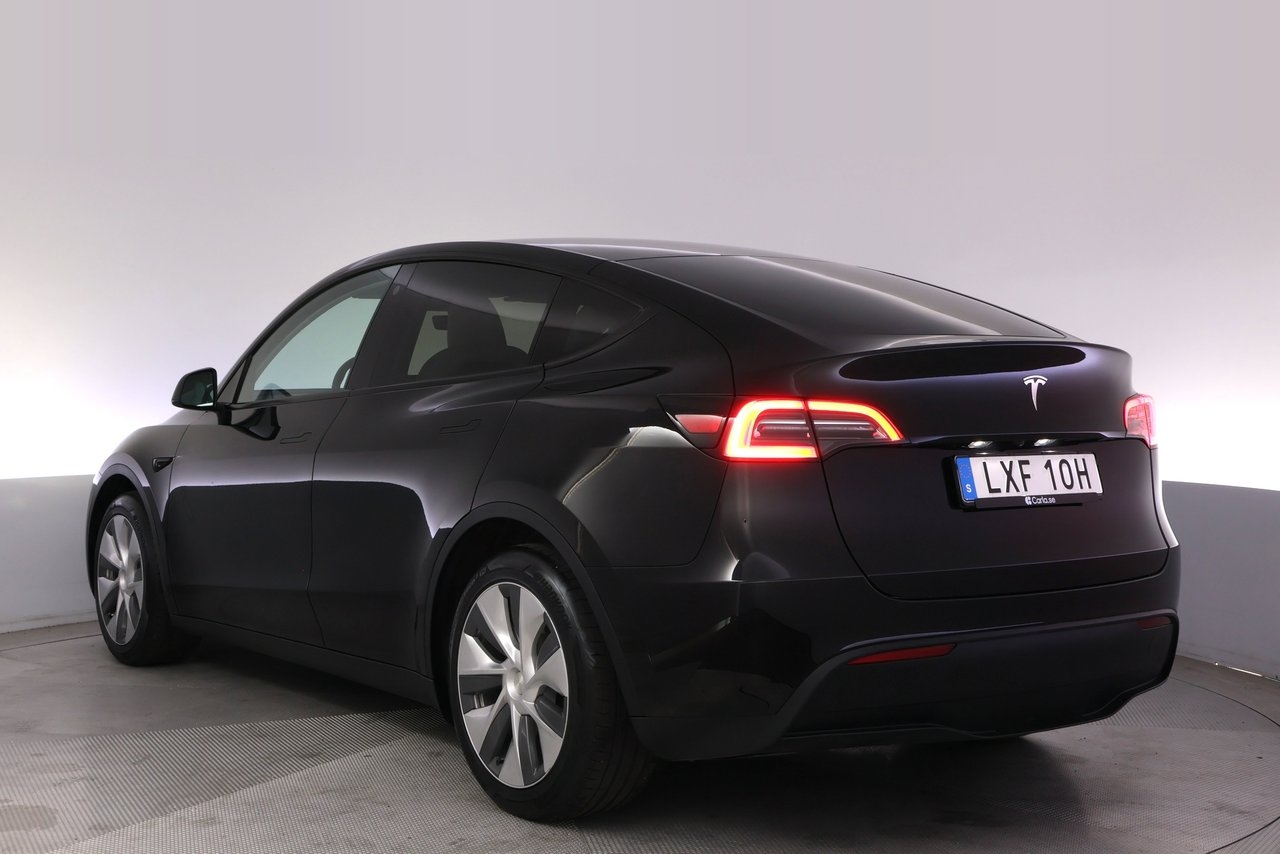 Tesla Model Y 2023, bild 4/10