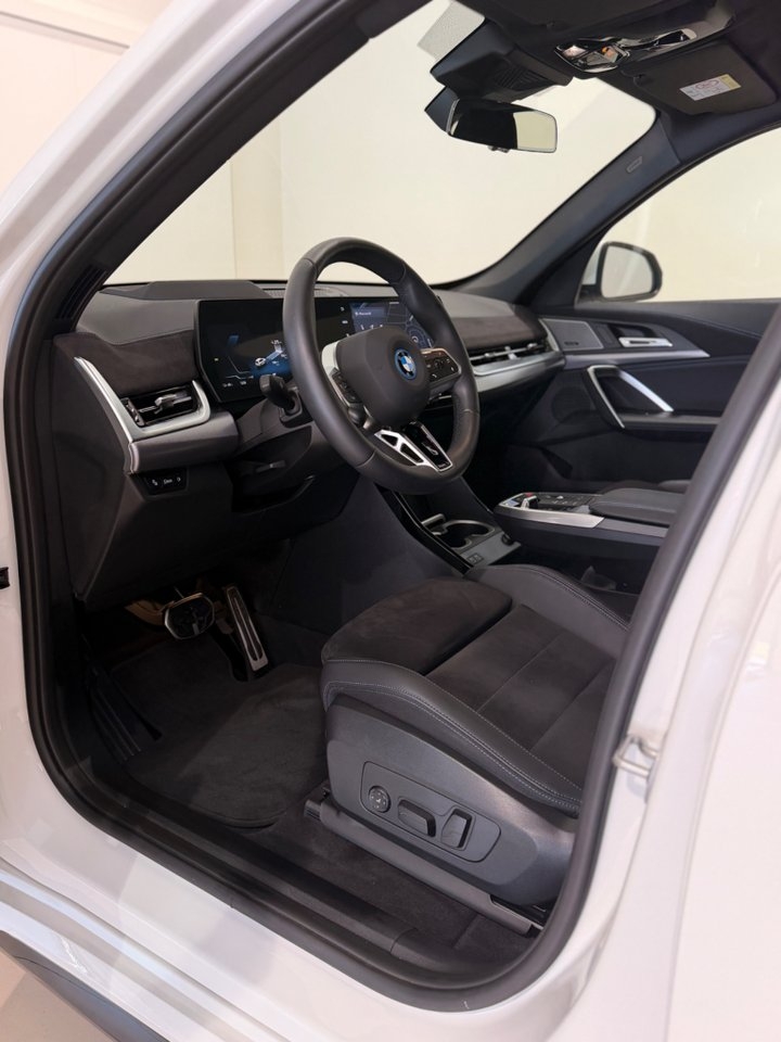 BMW iX1 2026, bild 6/15
