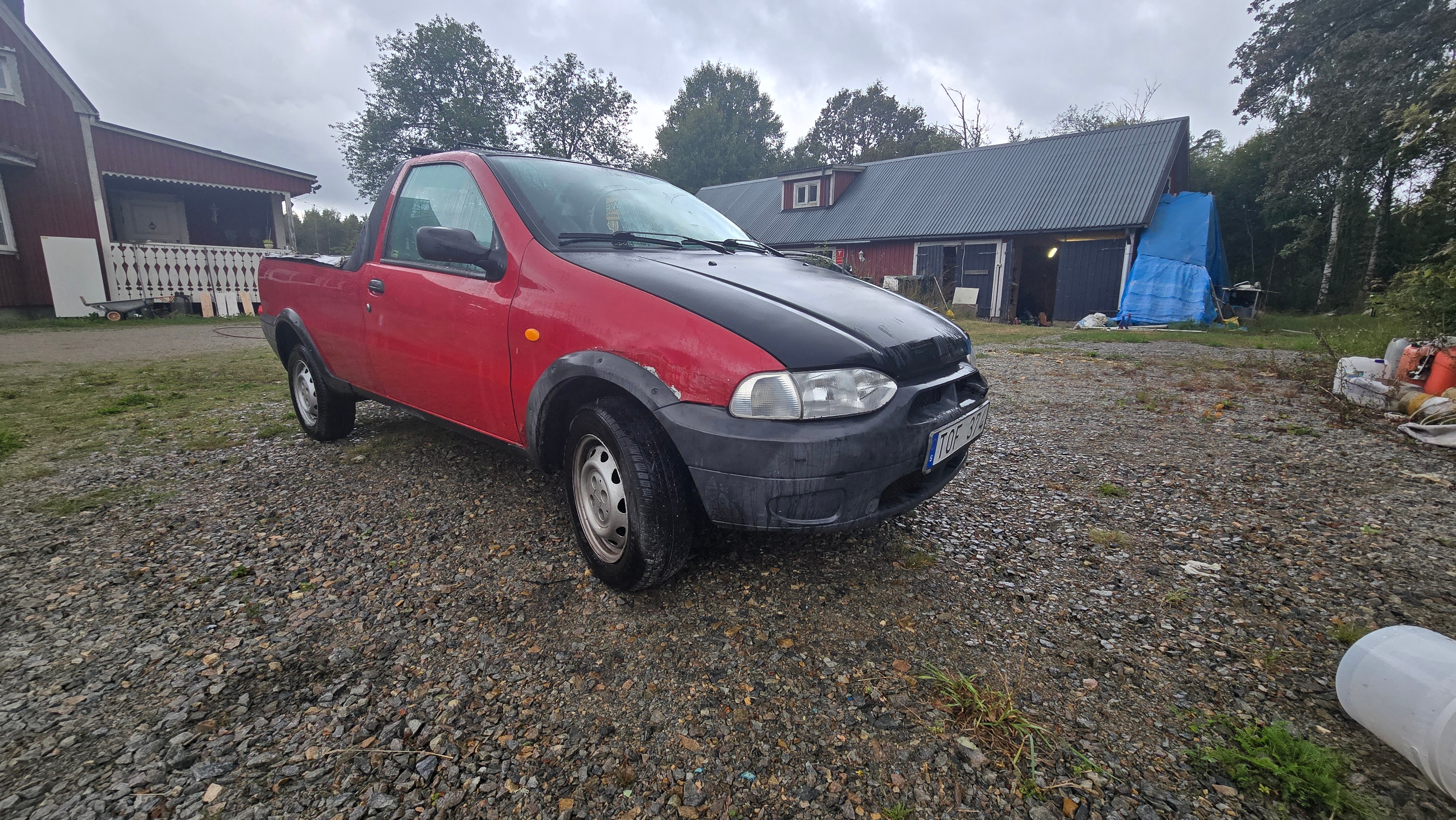 Fiat Strada Single Cab 1.2 Manuell 2002, bild 3/5