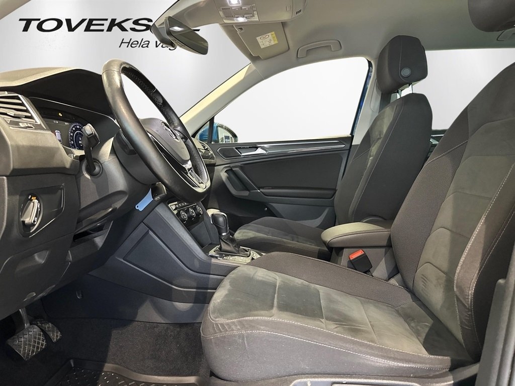 Volkswagen Tiguan 2017, bild 6/10