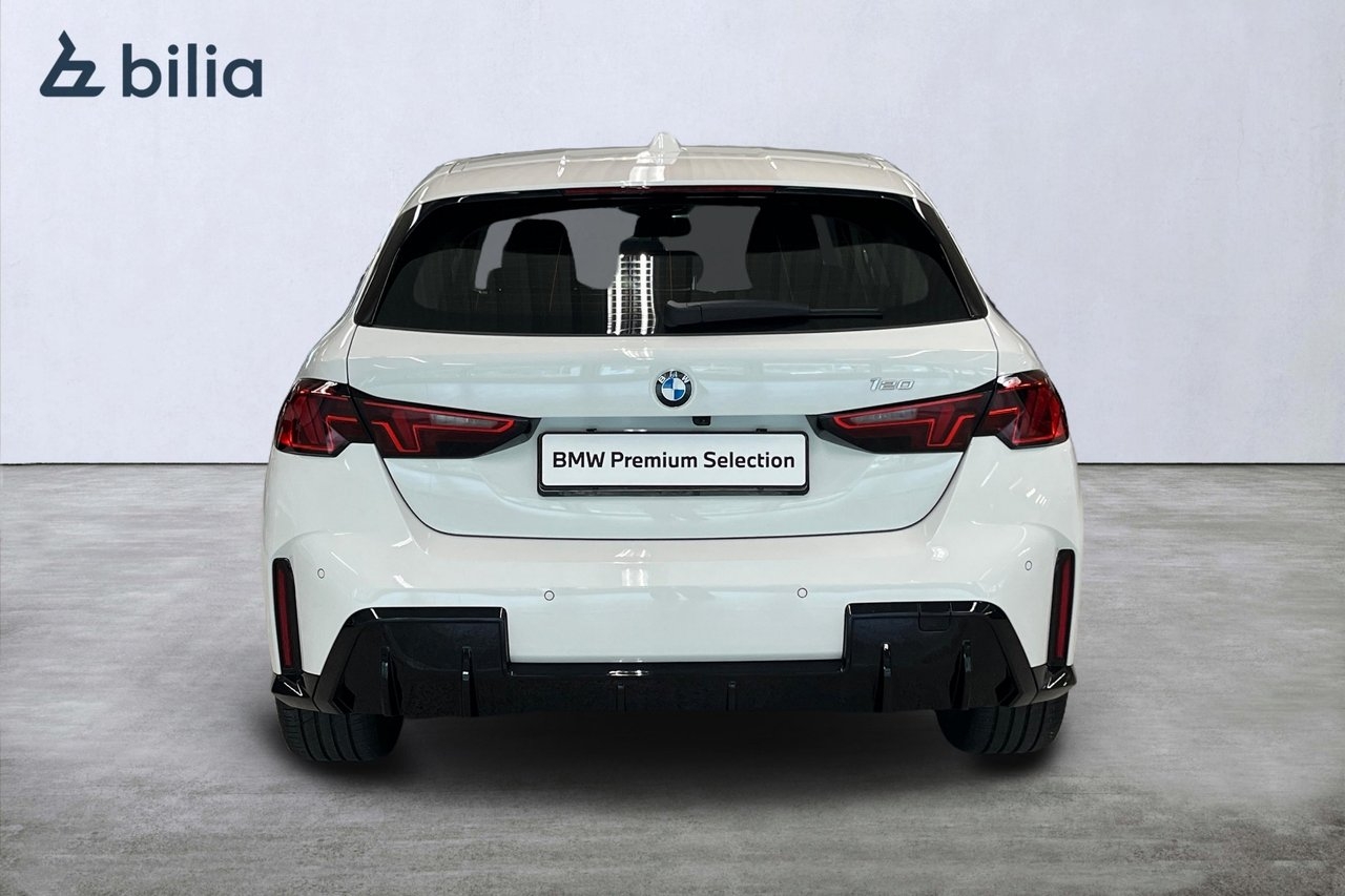 BMW 120 Aut M-Sport Design 2025, bild 4/10
