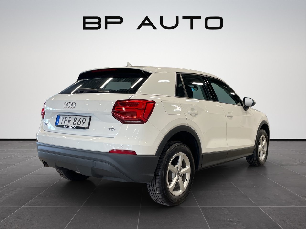 Audi Q2 1.6 TDI Euro 6 Ny Servad PDC 2018, bild 6/10