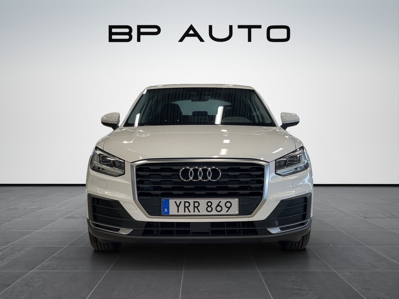 Audi Q2 1.6 TDI Euro 6 Ny Servad PDC 2018, bild 2/10