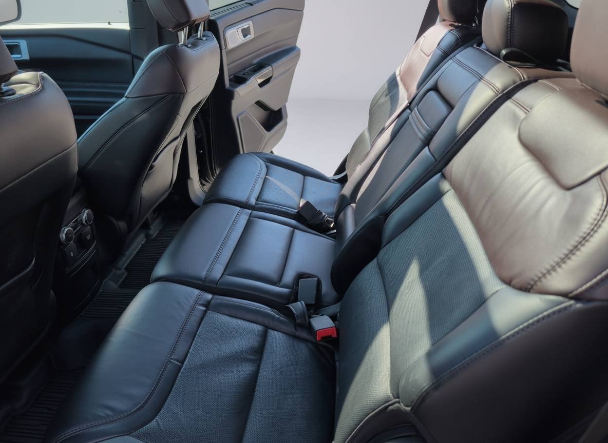 Ford Explorer 2022, photo 5/10