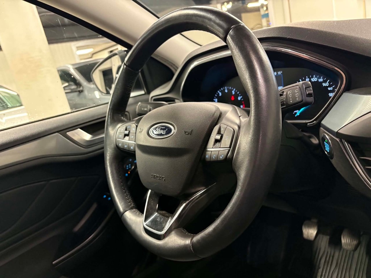 Ford Focus 2019, bild 6/10