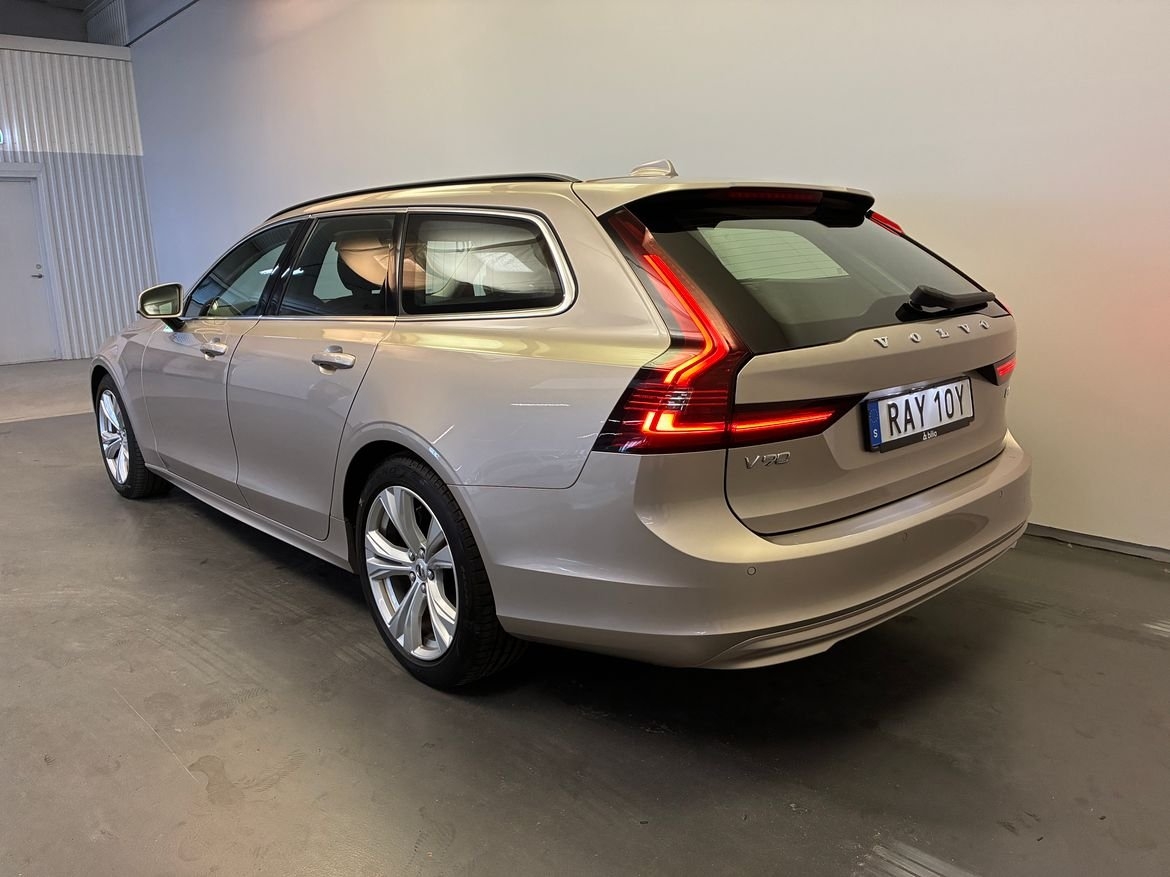 Volvo V90 B4 Bensin Core 2024, bild 6/10