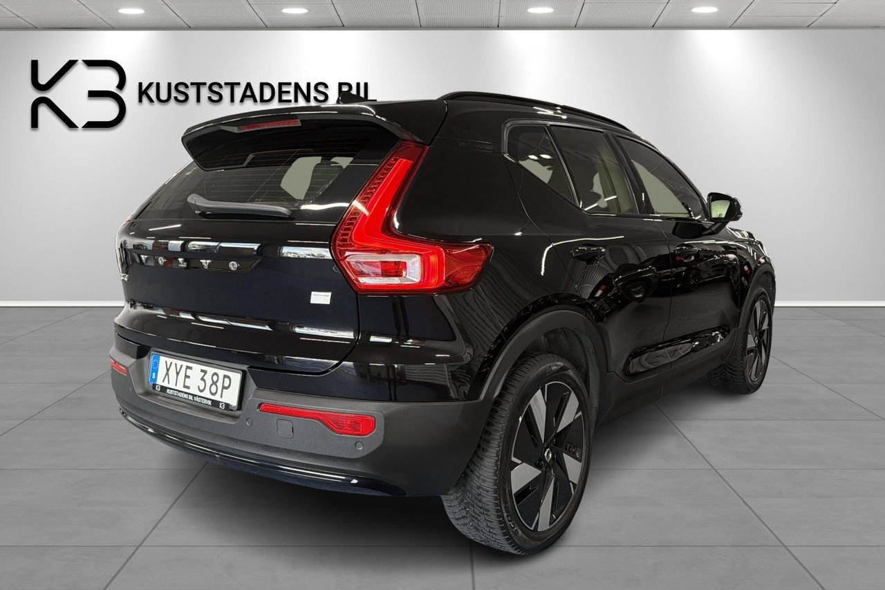 Volvo XC40 2024, photo 3/10