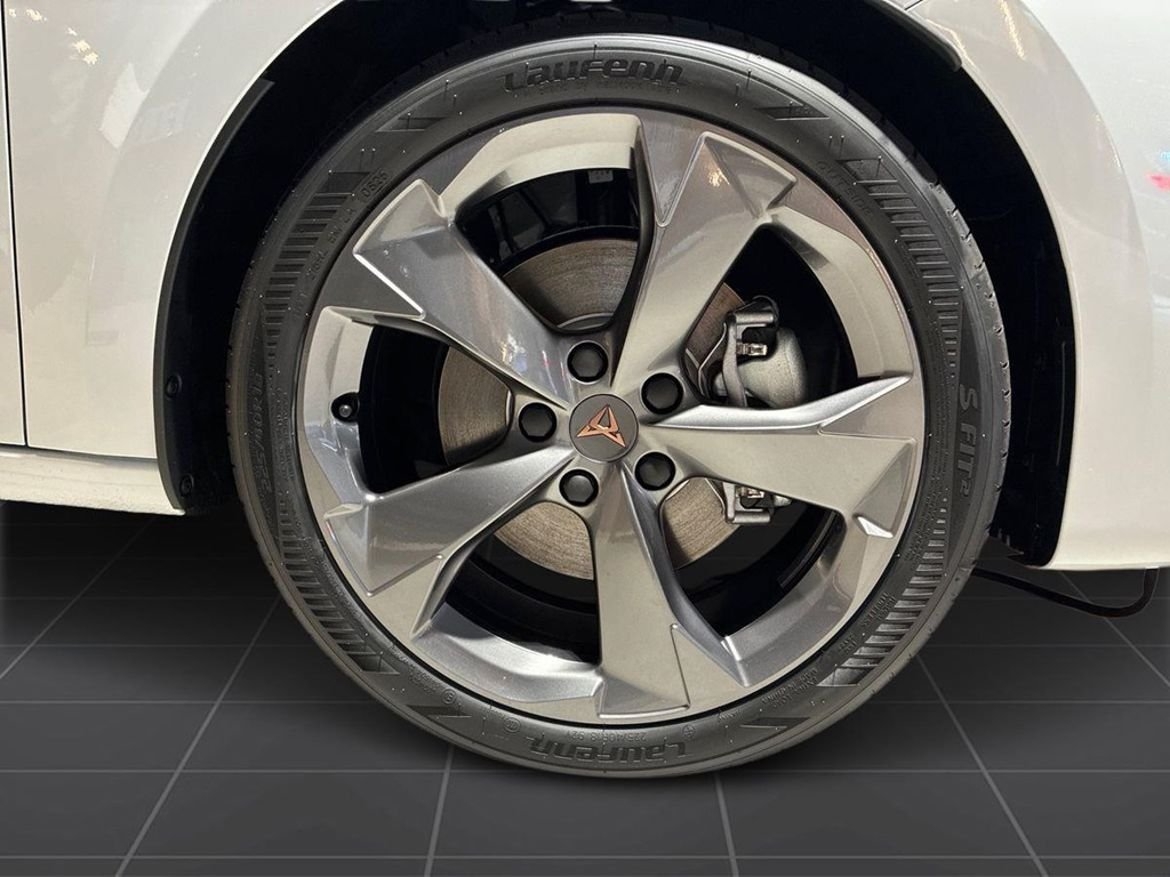 Cupra Leon Sportstourer e-Hybrid 2026, bild 7/18