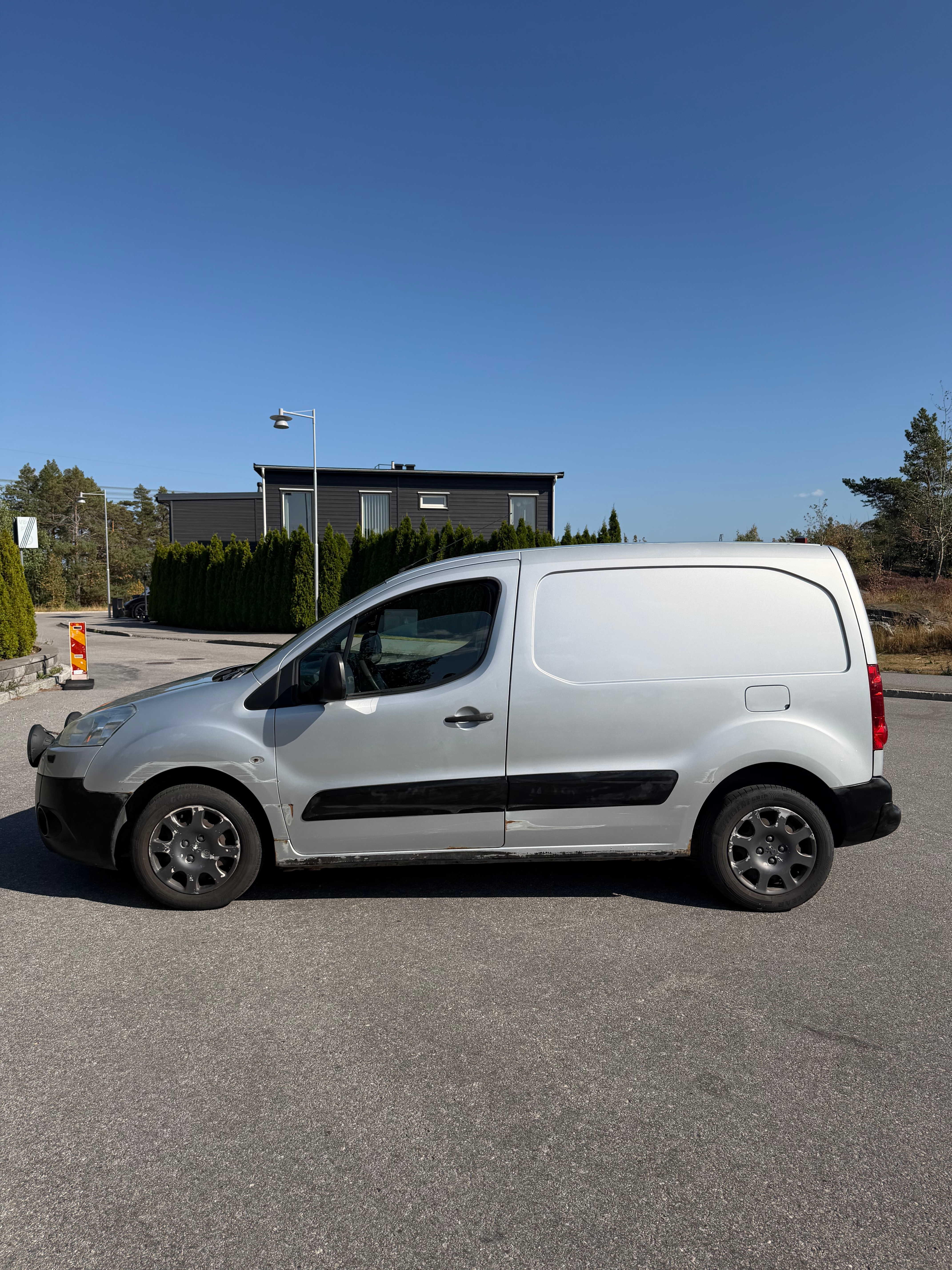 Peugeot Partner 2010, bild 4/5
